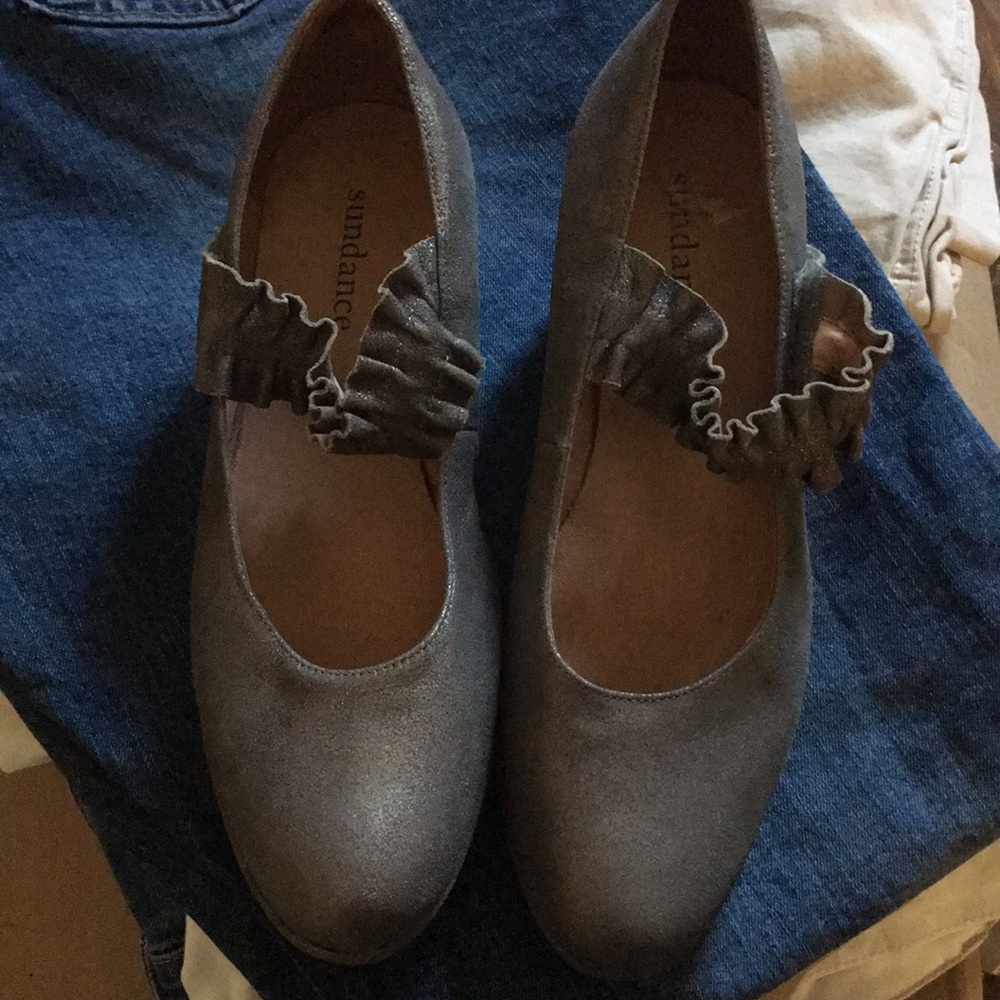 Sundance ladies Mary Jane shoe new